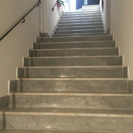 Discesa Delle Capre Confort * Palermo